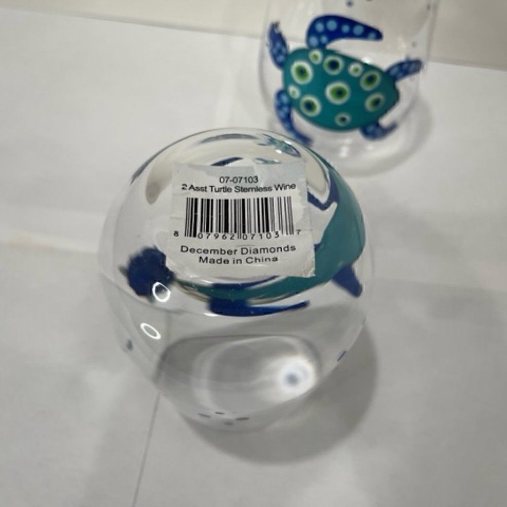2 Stemless Wine Glasses Turtle - Blue December Diamonds New NWT Excellent - New - Picture 5 of 6